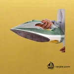نمای جانبی اتو بخار فیلیپس DST7012